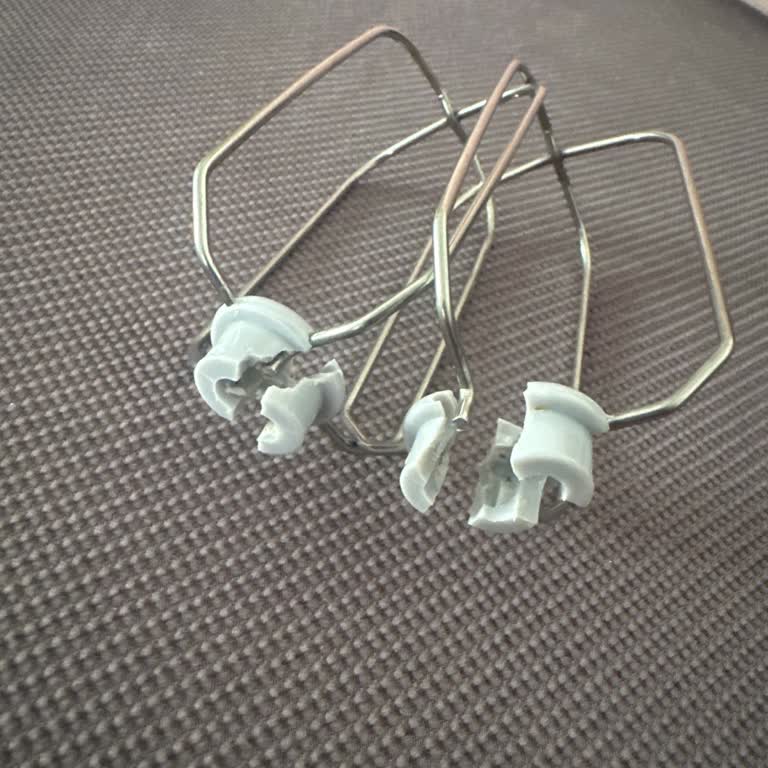 Philips Viva Çırpma Tellerinin Plastik Parçalarının Kırılması Ve Ücretsiz Değişim Talebi