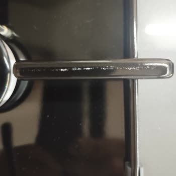 Beko Ocakta Boya Çizikleri Ve Servis Personelinin Hakaretli Davranışı