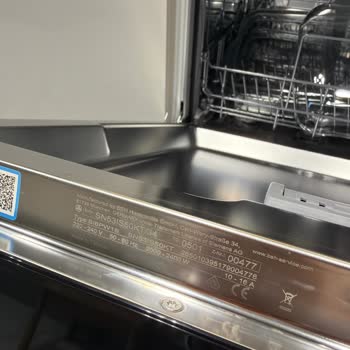 Siemens Bulaşık Makinesinde Tuz Kullanımı Çelişkili Servis Bilgileri Ve Çözülmeyen Su Lekesi