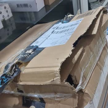 Kolay Gelsin Kargo’dan Hasarlı Ve Eksik Ürün Teslimatı