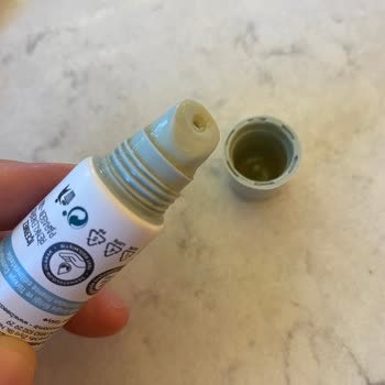 Kapağı Tam Kapanmayan Dudak Koruyucu Üründe Sızıntı Ve Hijyen Sorunu