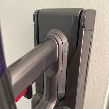 Dyson V15 Batarya Sorunu Ve Ücretsiz Değişim Talebi