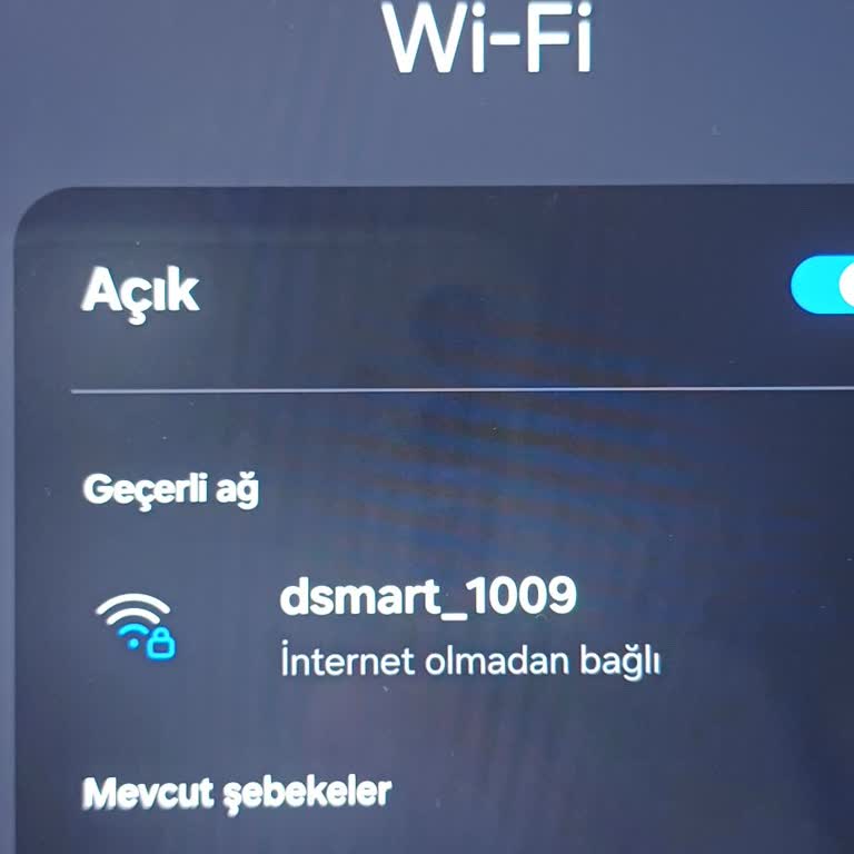Üç Aylık İnternetsiz D-Smart Abonesine Çözüm Bekleniyor