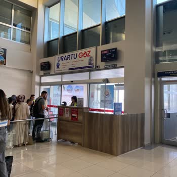 Van İstanbul Uçuşunda Bilgilendirme Eksikliği Ve Sert İniş Nedeniyle Tam İade Talebi