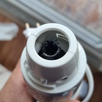 Sinbo Blender Başlığı Kısa Sürede Eridi, Güvenliğine Güvenilemiyor