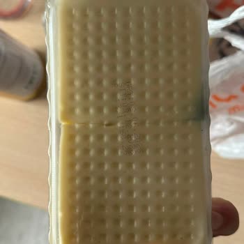 Müşteri Hizmetlerine Ulaşılamayan Küflü Kaşar Ve Hasarlı Cips İade Sorunu