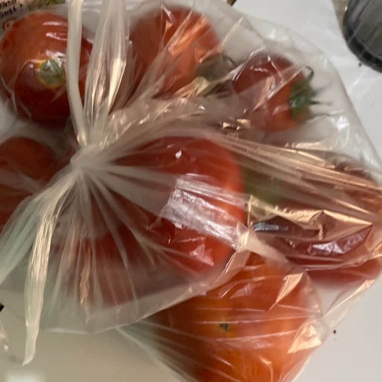 Migros Canik Şubesinde Çalışanın Saygısız Davranışı