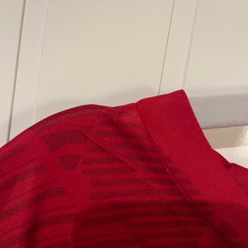 Teslimat Gecikmesi Ve Defolu Forma Değişim Talebim Reddedildi