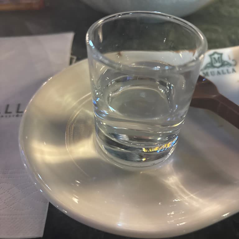 Şebeke Suyu İkramı Mide Bulantısına Neden Oldu