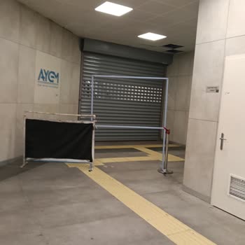 Gar Metro İstasyonunda Yürüyen Merdivenler Ve Asansör Sorunlu, Acil Onarım Gerekiyor