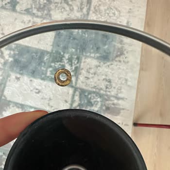 Garanti Kapsamında Yeni Kapak Değişimi Yerine Paslı Kullanılmış Kapak Gönderildi