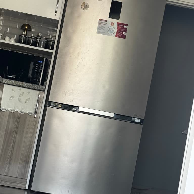 Arçelik Buzdolabı Kapaklarındaki Boya Atması Ve Parça Teslimindeki Gecikme