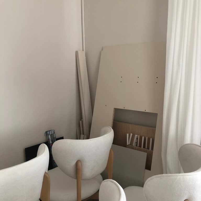 Kırık Yemek Masası Teslim Edilmedi, 3 Ay Gecikme Ve Sürekli Değişen Tarihler