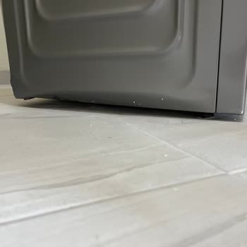 Yeni Çamaşır Makinemin Hasarı İçin Yanıltıcı Sorumluluk Yönlendirmeleri Ve Çözüm Beklentisi