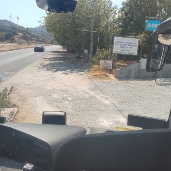Otobüs Gecikmesi Ve Güvensiz Mola Çocuklu Aileyi Mağdur Etti
