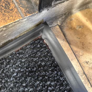 Paspaslarda Kayma, Harflerin Çabuk Kopması Ve Yapıştırıcı Eksikliği