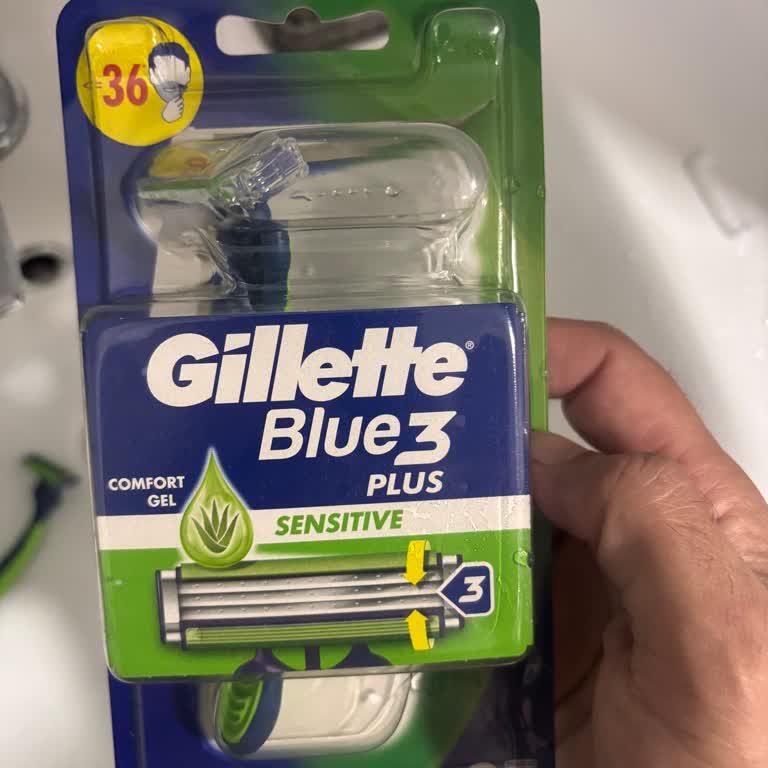 Лезвия Gillette Blue 3 Plus Sensitive раздражают кожу уже после пятого бритья