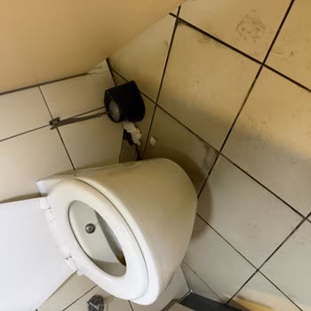 Kayseri Şehir Hastanesi Tuvaletleri Hijyen Ve Havalandırma Sorunları