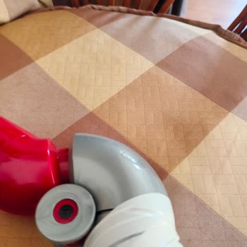 Dyson Mobilya Altı Aparatı Kırıldı, Sahte Servis Üzerinden 6 Bin Liraya Mağdur Oldum
