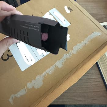 Açılmış Ve Hasarlı Kalem Paketi Hediye Zamanını Kaçırdı Çözüm Sağlanmadı