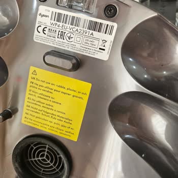 Yeni Dyson Süpürge Başlığı Kullanımda Kırıldı, Garanti Değişim Talebi