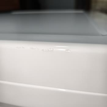 Kurutma Makinesi Servisten Çizik Ve Vuruklu Geri Döndü