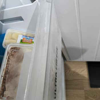 Uğur Buzdolabının Ultraforce Çekmecesi Kırıldı Ve Değişim Talebi