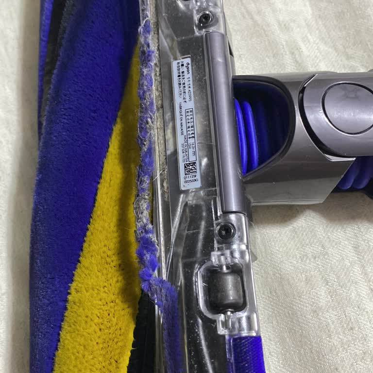Dyson V15 Detect Süpürge, 3 Ayda Aşınan Sünger Parçası Garanti Kapsamına Alınmadı