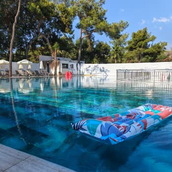 Aqua Park Olmadığı İçin Yanıltıcı Tanıtım Ve Ücret İadesi Talebi