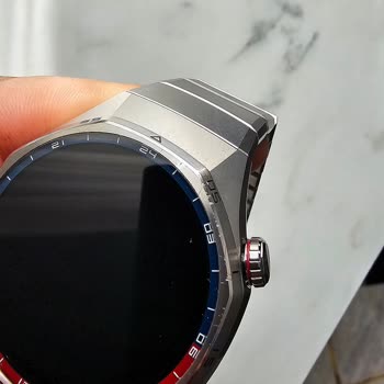 Yeni Satılan Huawei Saatte Çizik Ve Darbe, İade Yanıtı Gelmedi