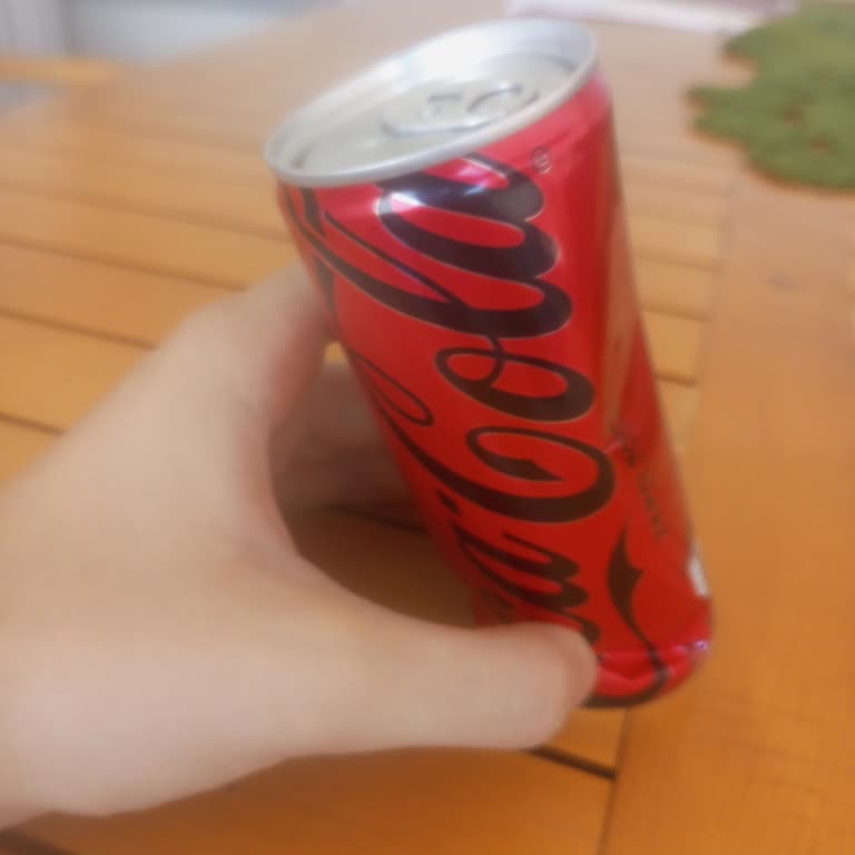 Coca-Cola Zero Kutu Paketi Boş Çıktı, Şikayetime Cevap Verilmedi