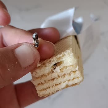 Torku Süt Kremalı Gofretten Çıkan Siyah Yabancı Madde Ve Güvenlik Endişesi