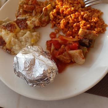 Temizlik Ve Yemek Kalitesi Sorunlarıyla Aile Tatili Kabusa Döndü