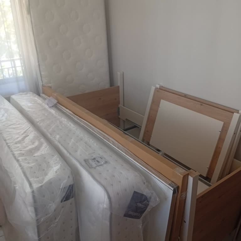 Kırık Ürünler Üç Hafta Boyunca Yardım Alınamadı