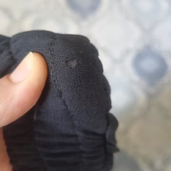Defolu Ve Beden Uymayan Takım İçin Cevapsız Ve İlgisiz Müşteri Hizmeti