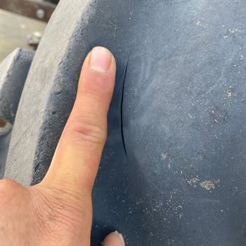 Traktörüm İçin Aldığım Lastiklerde Çatlama Ve Güvenlik Endişesi