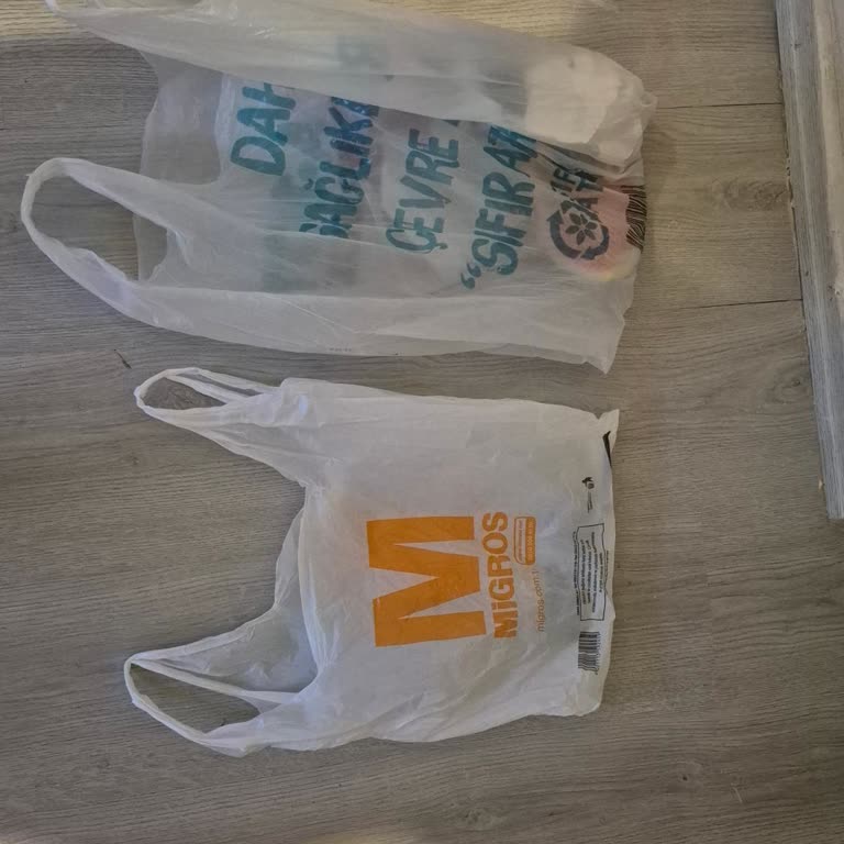 Migros Poşet Boyutları Küçüldü, Aynı Ücretle Müşteriyi Zor Duruma Sokuyor