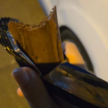 A101'den Alınan Eti Browni Intense Ürünün Renk Ve Tat Bozukluğu