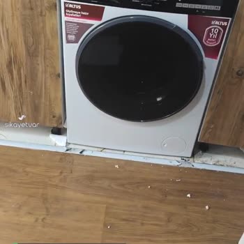 Altus 12 Kg Çamaşır Makinesi Sallanıyor!