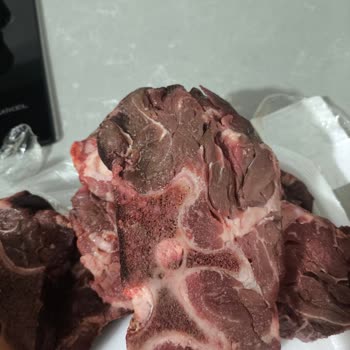 Bozulmuş Fana Gerdan Et İçin Tam İade Ve Kalite Kontrolü Talebi