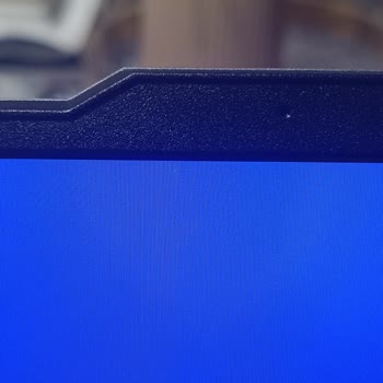 Ölü Pikselli Laptop İçin Çözüm Sunulmayan Hepsiburada Ve Lenovo Servisi