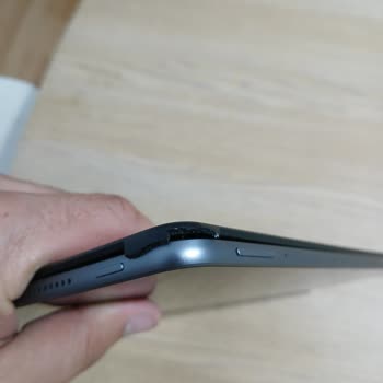 Huawei Tablet Kılıfının Kırılması Ve Müşteri Hatası Olarak Değerlendirilmesine Karşı Değişim Talebi