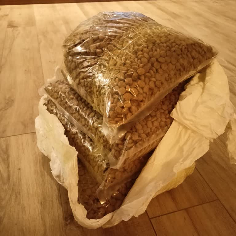 Orijinal Olmayan Acana Köpek Maması Ve İlgisiz Müşteri Hizmeti