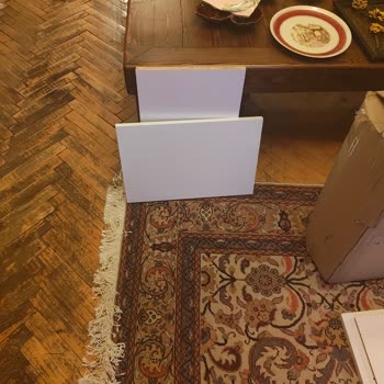 Eksik Kapaklar Ve Çerçeve Nedeniyle Kullanılamaz Banyo Dolabı İadesi Talebi
