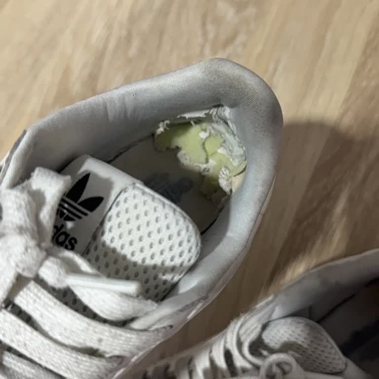 Adidas Ayakkabıda Erken Aşınma Ve Değişim Talebi
