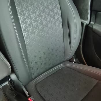 Fiat Egea Cross Şoför Koltuğunda Dökülme Garanti Kapsamında Değerlendirilmeli
