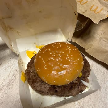 Dağılmış Hamburger İçin İade Talebi