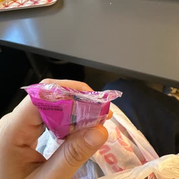 Şok Market Zeytinburnu Şubesinde Açık Tekli Paketli Gıda Ürünü: Hijyen Ve Sağlık Endişesi