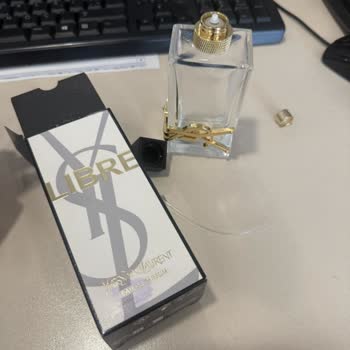 YSL Libre Parfüm Şişe Mekanizması Bozuk, Kullanılamaz