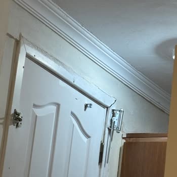 Paslı Musluk Ve Çatlak Duvarlar Nedeniyle Erken Çıkış Ve Ücret İadesi Talebi
